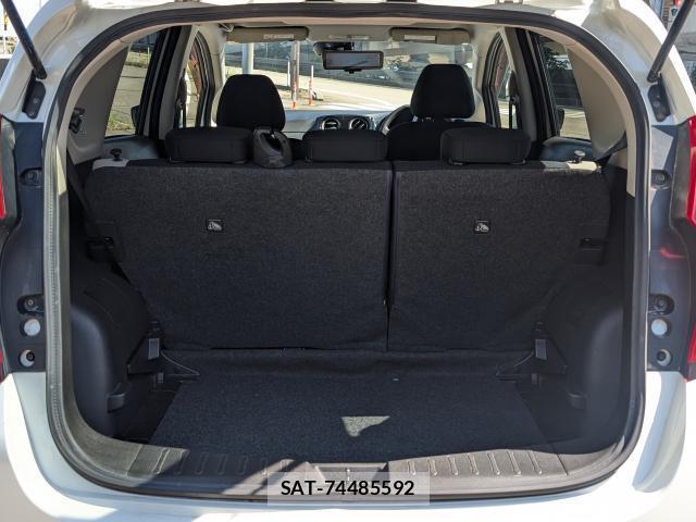 Nissan NOTE 2016-11 8754278-19