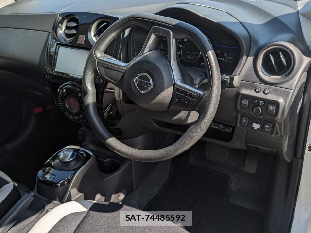 Nissan NOTE 2016-11 8754278-2