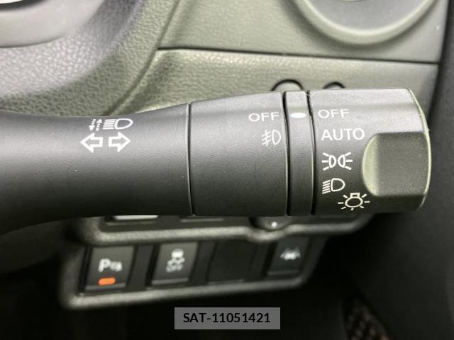 Nissan NOTE 2019-02 8754555-15