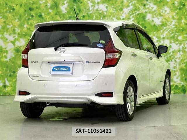 Nissan NOTE 2019-02 8754555-2