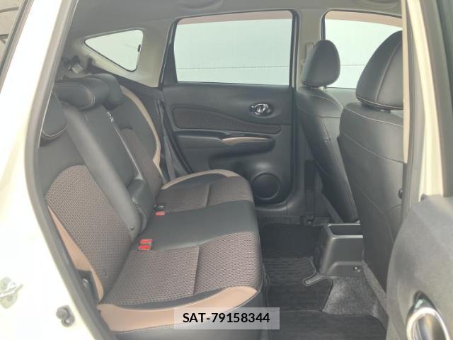 Nissan NOTE 2017-11 8754560-6