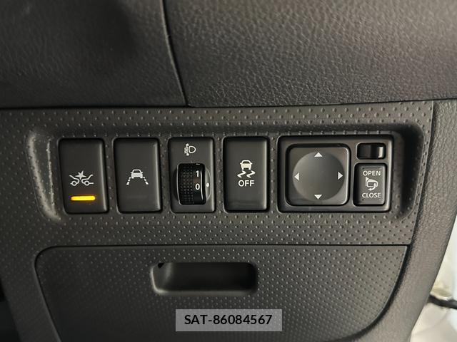 Nissan NV150 AD 2017-05 8753501-3