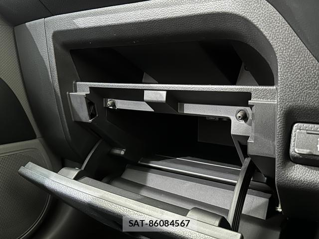 Nissan NV150 AD 2017-05 8753501-7