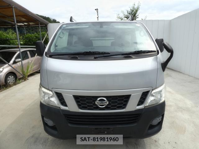 Nissan NV350 Caravan 2015-11 8752429-18