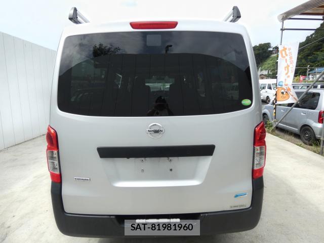 Nissan NV350 Caravan 2015-11 8752429-19