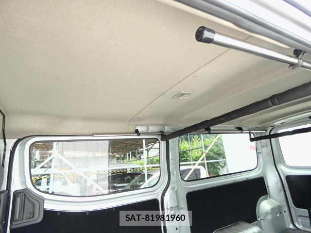 Nissan NV350 Caravan 2015-11 8752429-8