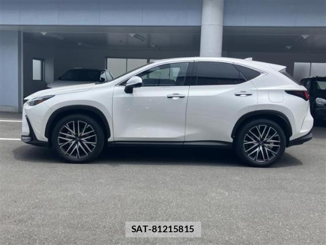 Lexus NX 2023-06 8752580-1