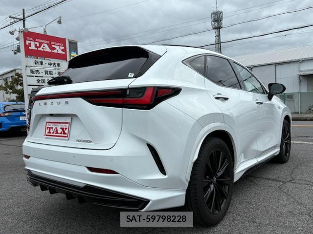 Lexus NX 2024-01 8753301-1