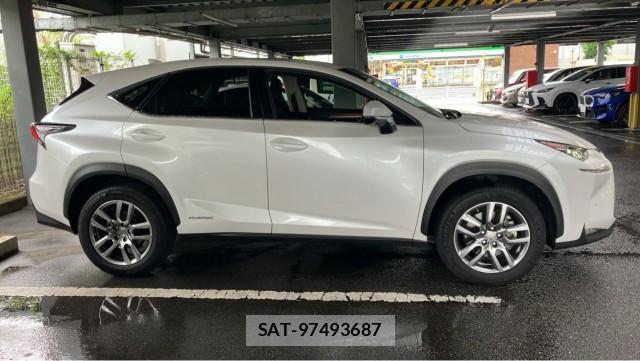 Lexus NX 2016-11 8753581-3