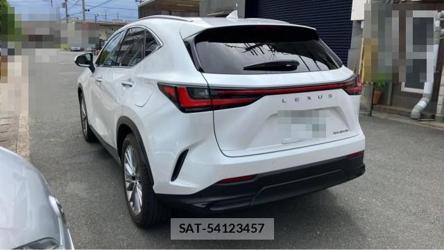 Lexus NX 2023-05 8753633-13
