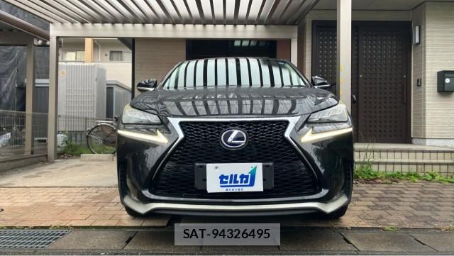 Lexus NX 2015-09 8753657-9