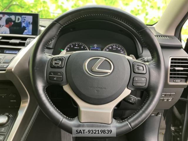 Lexus NX 2016-07 8754470-13