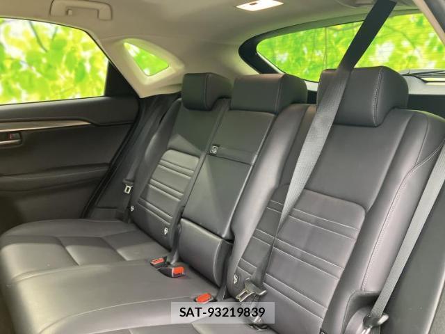 Lexus NX 2016-07 8754470-6