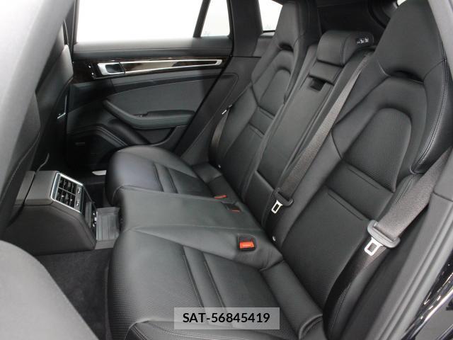 Porsche PANAMERA 2018-01 8753848-11