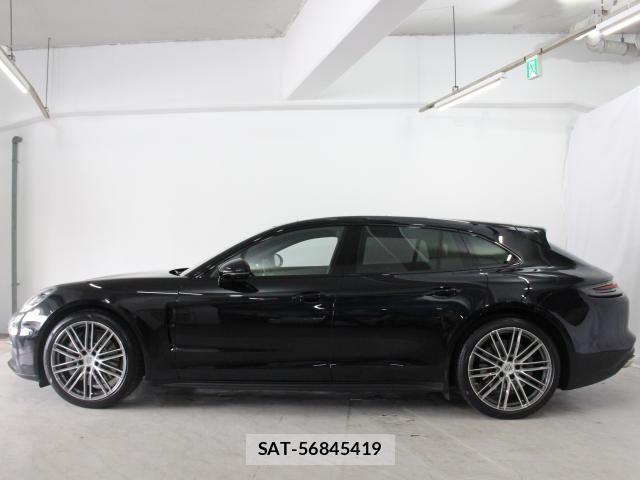 Porsche PANAMERA 2018-01 8753848-4