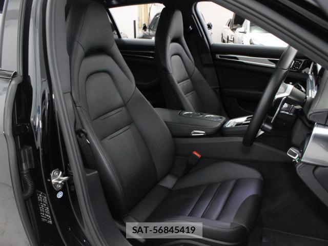 Porsche PANAMERA 2018-01 8753848-7