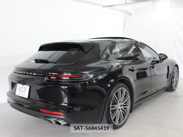 Porsche PANAMERA 2018-01 8753848-8