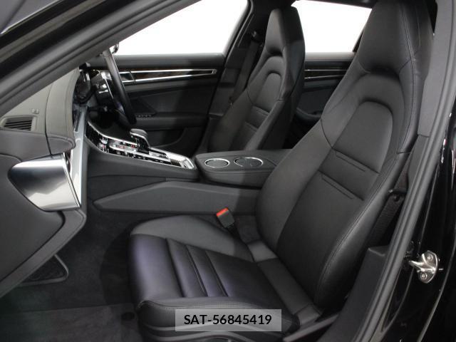 Porsche PANAMERA 2018-01 8753848-9