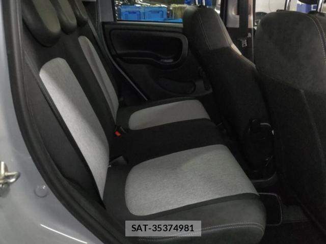 Fiat PANDA 2021-08 8754163-5