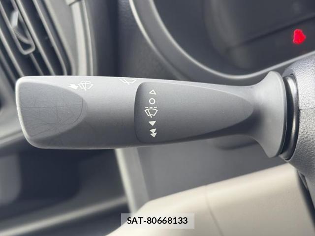 Toyota PASSO 2023-08 8752586-16