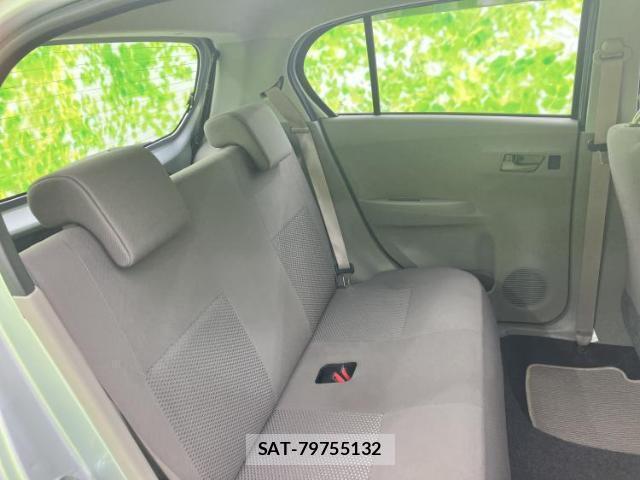 Toyota PIXIS EPOCH 2016-02 8754544-4