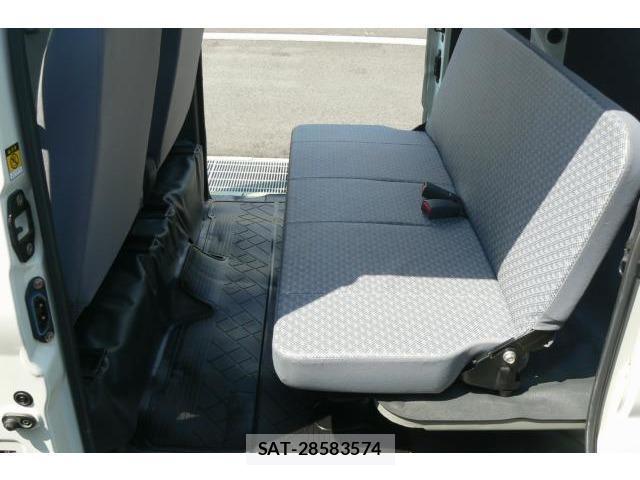 Toyota PIXIS VAN 2012-09 8754260-13