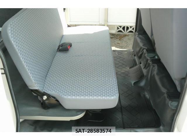 Toyota PIXIS VAN 2012-09 8754260-6