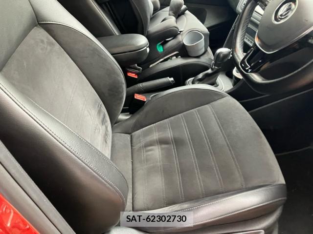 VolksWagen POLO 2017-11 8754218-11
