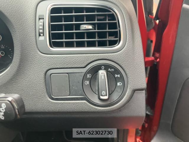 VolksWagen POLO 2017-11 8754218-15