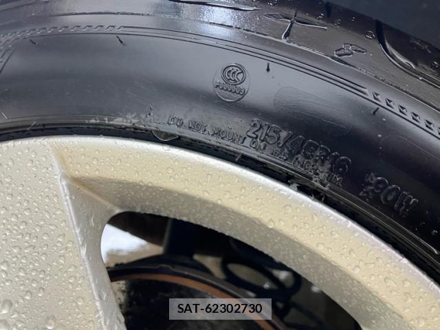 VolksWagen POLO 2017-11 8754218-9