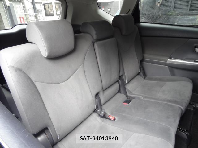 Toyota PRIUS ALPHA 2012-04 8753418-12
