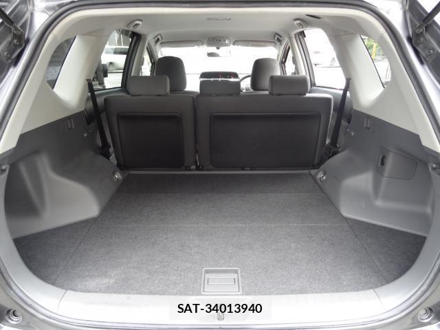 Toyota PRIUS ALPHA 2012-04 8753418-14
