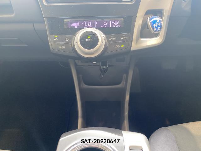 Toyota PRIUS ALPHA 2011-05 8754091-10