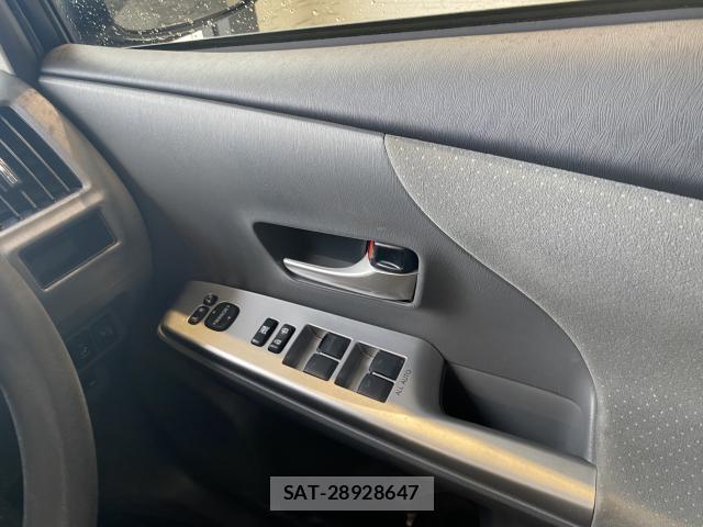 Toyota PRIUS ALPHA 2011-05 8754091-13