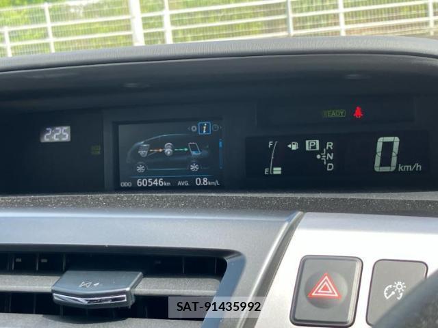 Toyota PRIUS ALPHA 2015-06 8754155-12