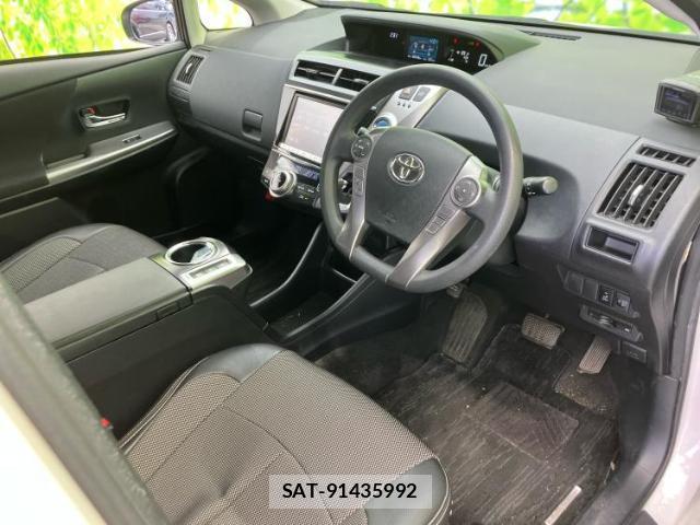 Toyota PRIUS ALPHA 2015-06 8754155-3