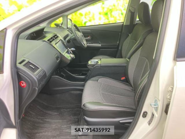 Toyota PRIUS ALPHA 2015-06 8754155-5