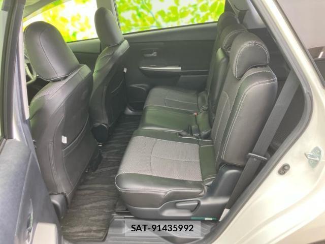 Toyota PRIUS ALPHA 2015-06 8754155-6