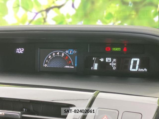 Toyota PRIUS ALPHA 2015-06 8754579-13