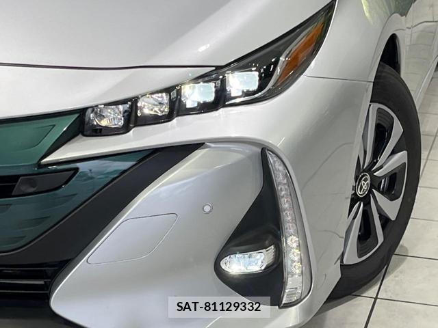 Toyota PRIUS PHV 2018-03 8752712-11