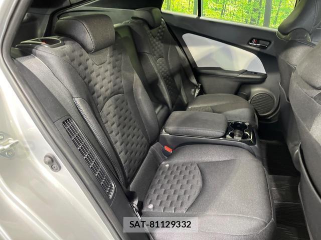 Toyota PRIUS PHV 2018-03 8752712-8