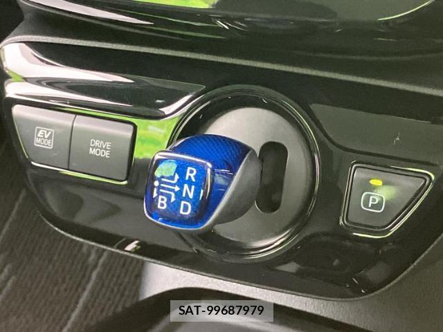 Toyota PRIUS 2020-11 8752222-14