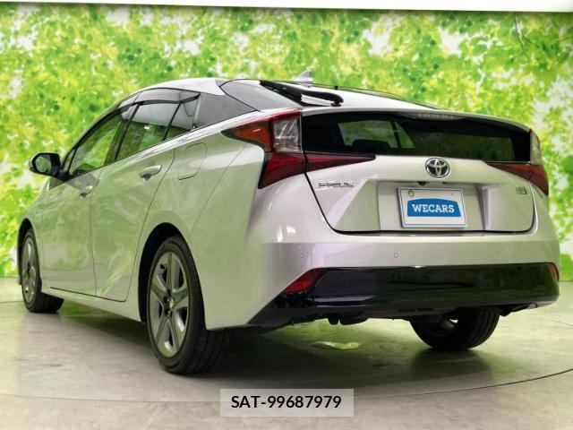 Toyota PRIUS 2020-11 8752222-2