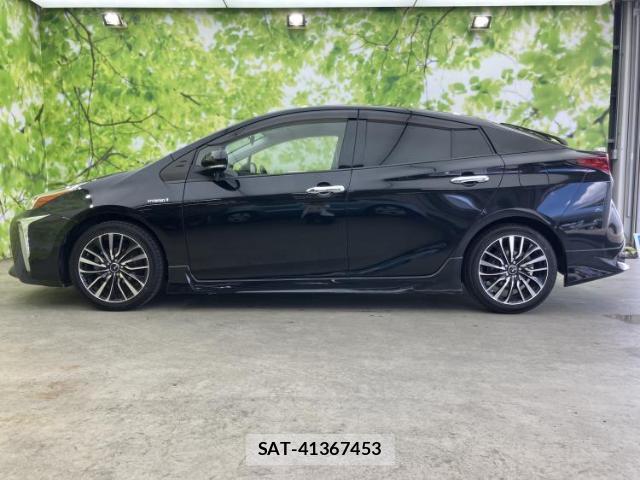 Toyota PRIUS 2019-05 8752440-1