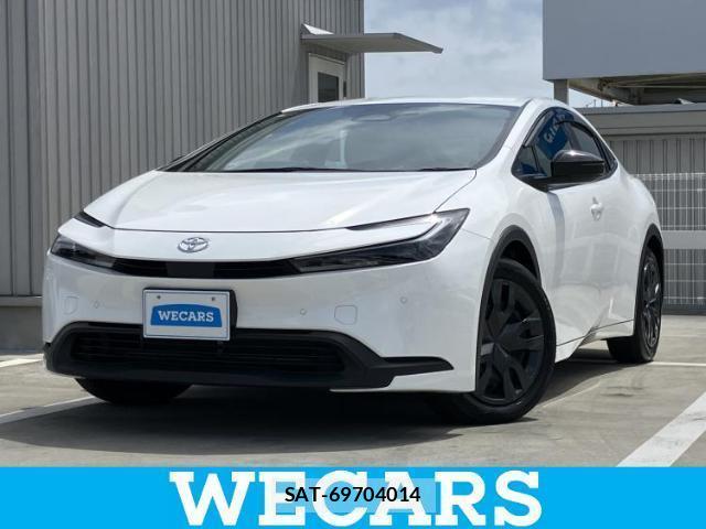 Toyota PRIUS 2023-10 8752446-0