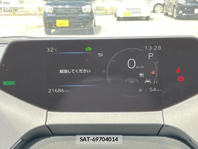 Toyota PRIUS 2023-10 8752446-11