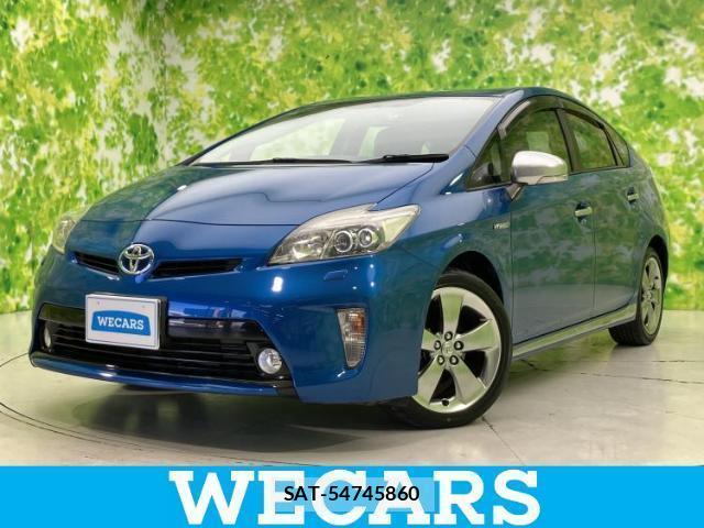 Toyota PRIUS 2013-08 8752780-0