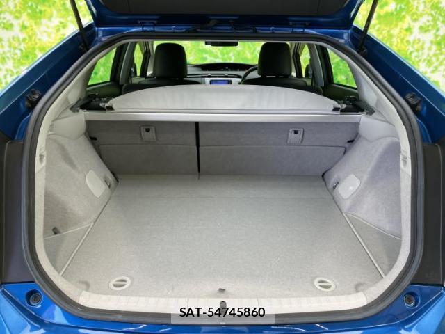 Toyota PRIUS 2013-08 8752780-7