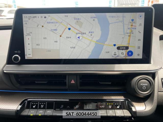 Toyota PRIUS 2024-06 8752786-10