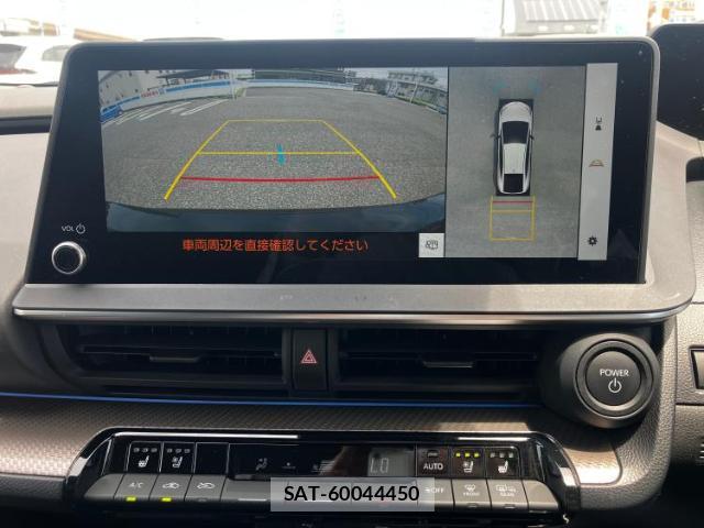 Toyota PRIUS 2024-06 8752786-9